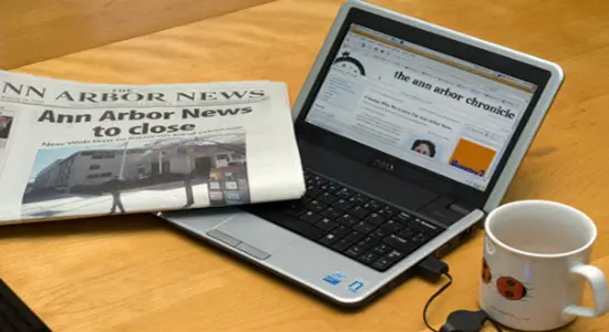 Menganalisis Perbandingan Media Berita Online Antara Media Cetak